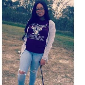 Meet your Posher, Laurielle